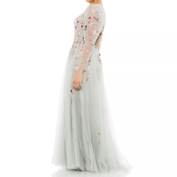 NWOT MAC DUGGAL MOTHER OF THE BRIDE EMBROIDERED ILLUSION PLATINUM GOWN 11241‎ - Picture 2 of 7